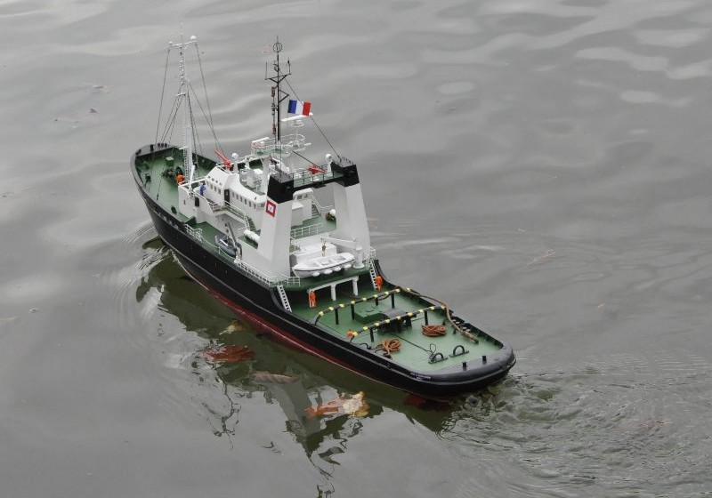 Le remorqueur l'Abeille normandie modélisme naval